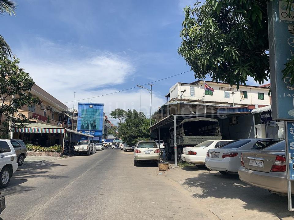 Kakab Ti Muoy, Pou Senchey, Phnom Penh, Cambodia