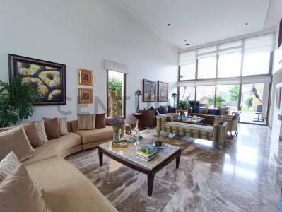 Urbanización San Isidro , Guayaquil, Guayas 00001, Ecuador