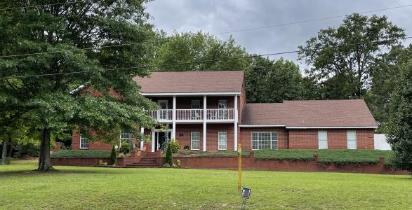 1403 South Mena Street, MENA, Арканзас 71953, Соединенные Штаты