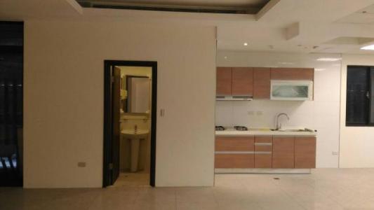 重新路四段, Sanchong Dist., Nowe Tajpej 241, Tajwan