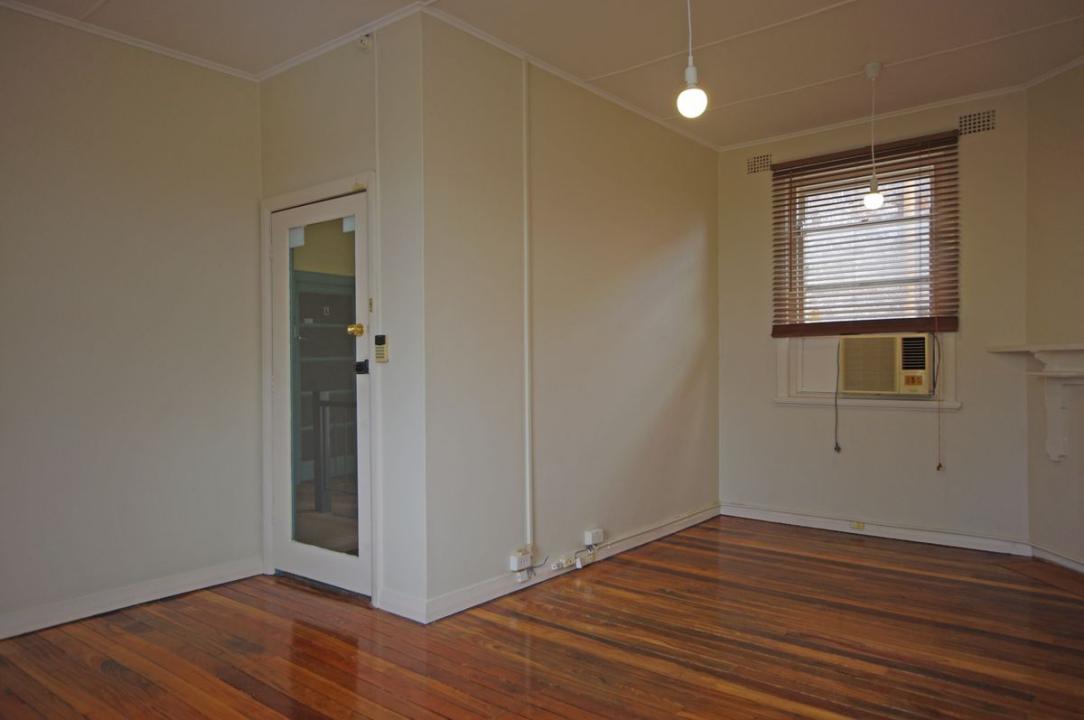 Suite 2/22 Govetts Leap Road, Blackheath, NSW 2785, Australia