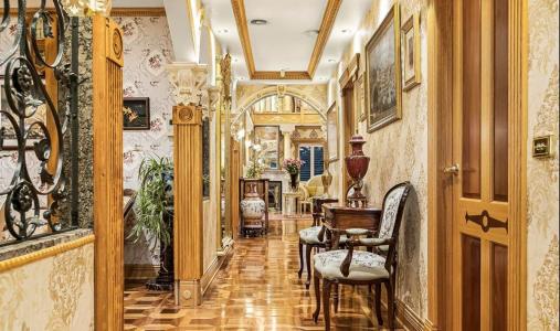 8 Scott Avenue, Clayton South, VIC 3169, Australia