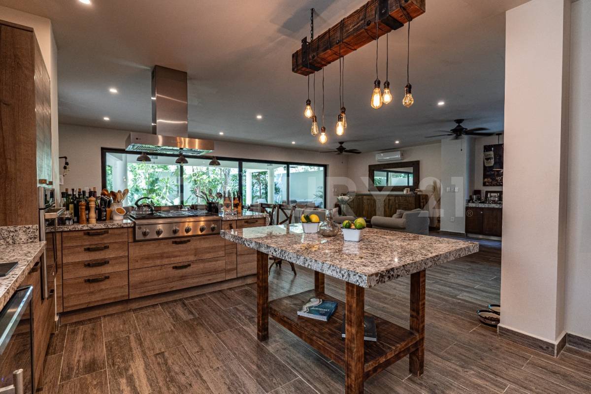 Calle Kinich Na Aldea Zama, Tulum, 金塔纳罗奥 77760, 墨西哥