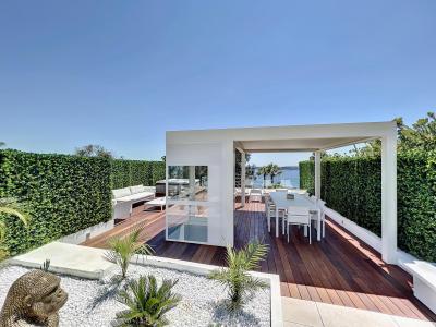 Cannes, Provence-Alpes-Côte D'Azur 06400, France