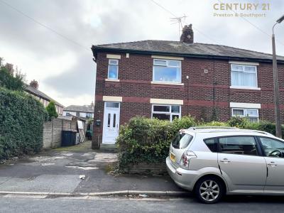 1, Clifton Grove, PRESTON, United Kingdom