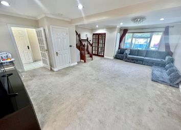 15, Blackpool Gardens, HAYES, United Kingdom