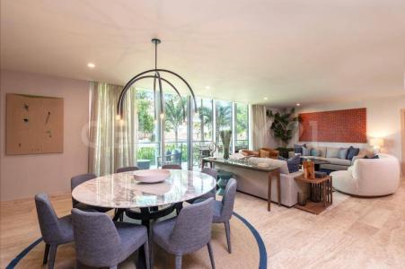 SLS Bahia Beach 2002, Cancún/Benito Juárez, 金塔纳罗奥 77500, 墨西哥