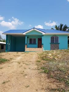 Fidel Castro , Belmopan, Belmopan, Cayo 00001, Belize