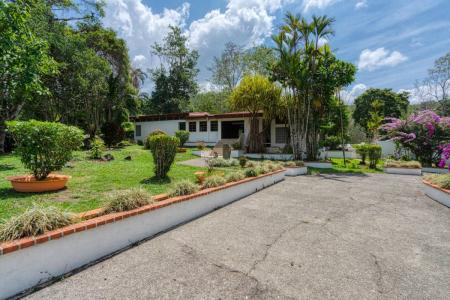  , Pérez Zeledón, Pérez Zeledón, San José 00001, Costa Rica