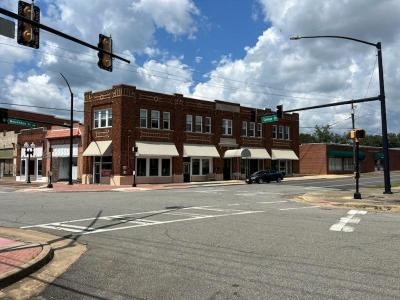 127 E College Avenue, Ashburn, Georgia 31714, USA