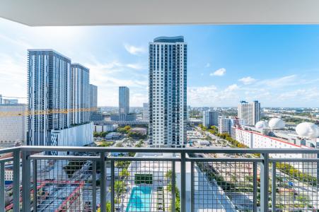 650 2nd Ave Ne (studio), Miami, Florida 33132, HOA KỲ