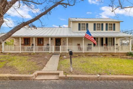 211 S Crockett St, Fredericksburg, Техас 78624, Соединенные Штаты