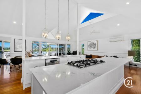 63 Noosa River Drive, Noosa North Shore, QLD 4565, Australien