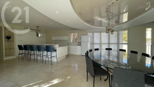 ישמח מלך, Jerusalem, Israel