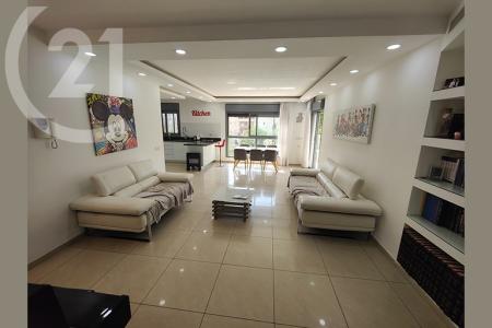 שדרות טום לנטוס, Netanya, Israele