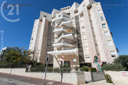 קשטן, Haifa, Israel