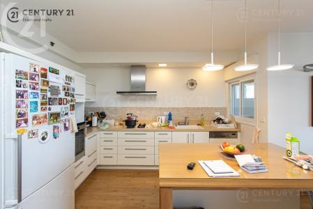 קשטן, Haifa, Israel