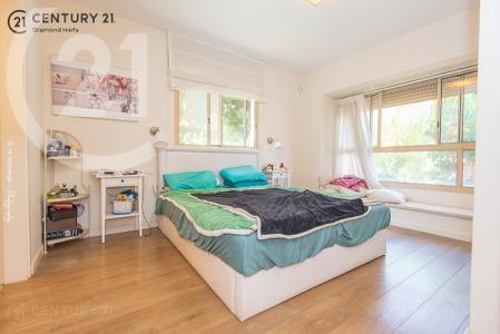 יחזקאל חרלפ, Haifa, Israel