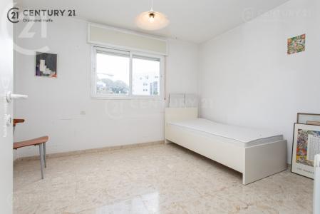 ארתור הנטקה, Haifa, Israel