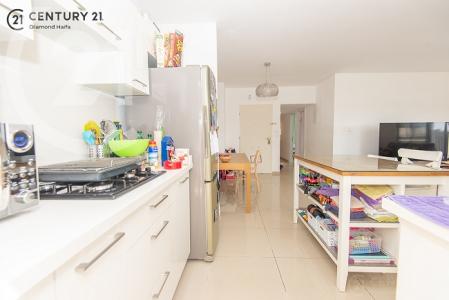 בת חן, Haifa, Israel