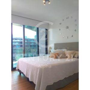 Dr. Euclides Peluffo , Puerto Buceo, Montevideo 11600, Uruguay