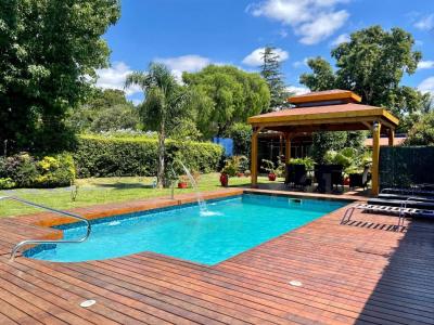 Mariano Uriarte 1234, Carrasco, Montevideo, Uruguay