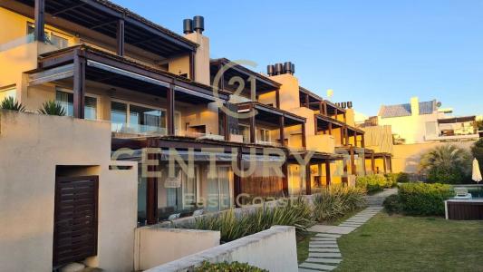 : 34MW+CF9, Salvador Pallas, 20001 La Barra, Departamento de Maldonado 20100, La Barra, Maldonado, Uruguay