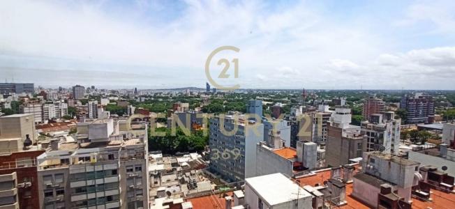 8 de octubre 1111, Tres Cruces, Montevideo, Uruguay