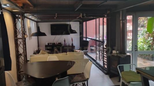 Tres Cruces, Montevideo, Uruguay