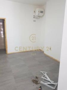 Tres Cruces, Montevideo 00001, Uruguai