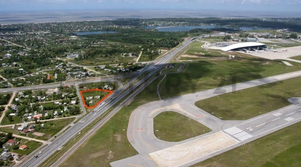 Aeroparque, Canelones 15800, Уругвай