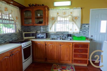 Peaches 2BD, Maurice Bishop Highway, Grand Anse, St.george West Indies, 그레나다