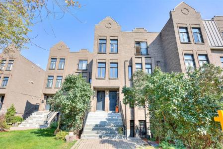 647  Av. Atwater, Montréal (Le Sud-Ouest), Quebec H3J 2S9, Canada