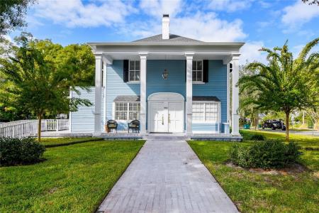 851 N Donnelly St, Mount Dora, Florida 32757, USA