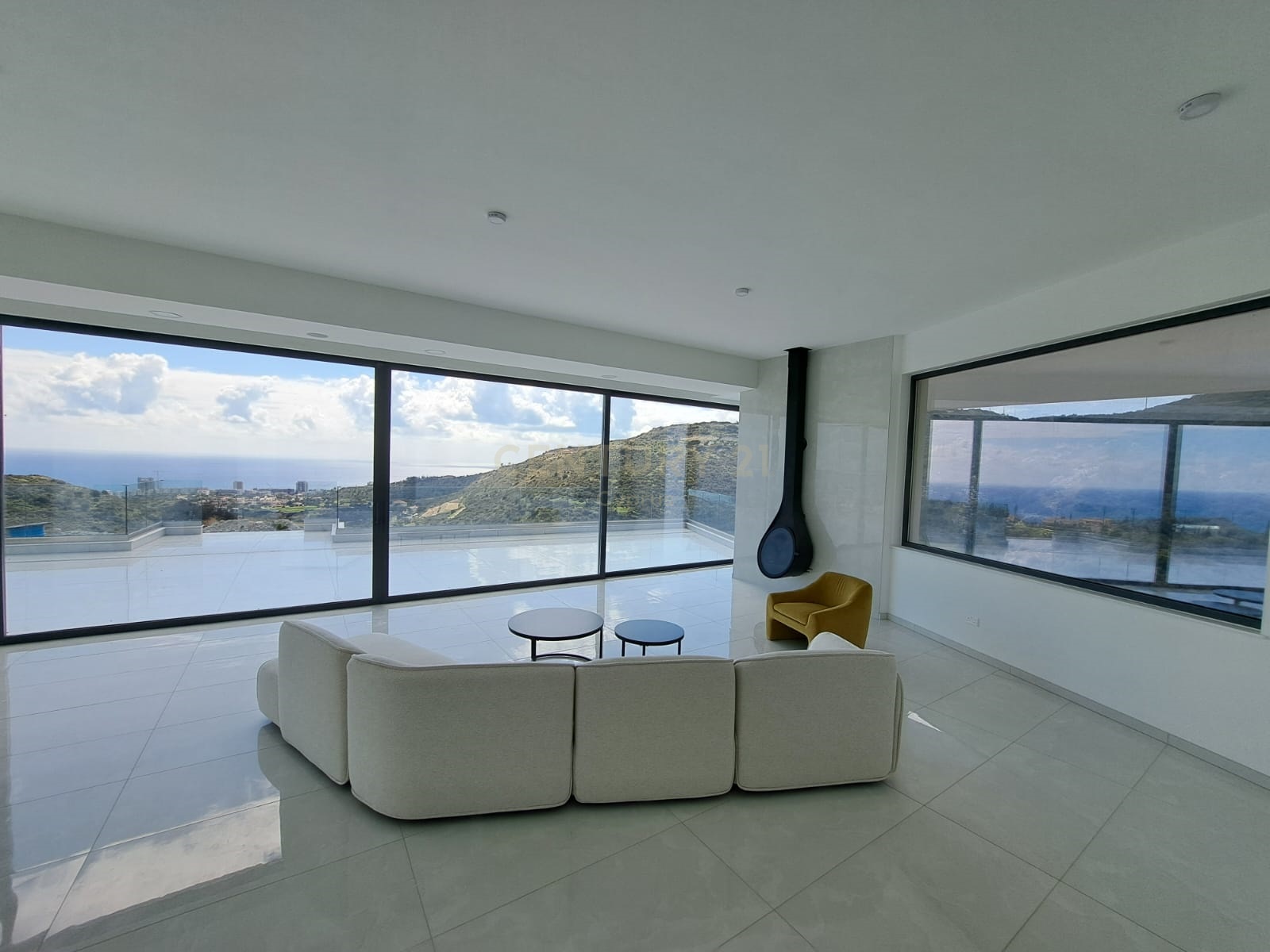 Agios Tychonas, 賽普勒斯