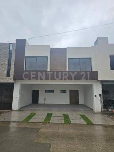 Avenida del Sol 32, Villahermosa Centro, Tabasco 86039, Mexico