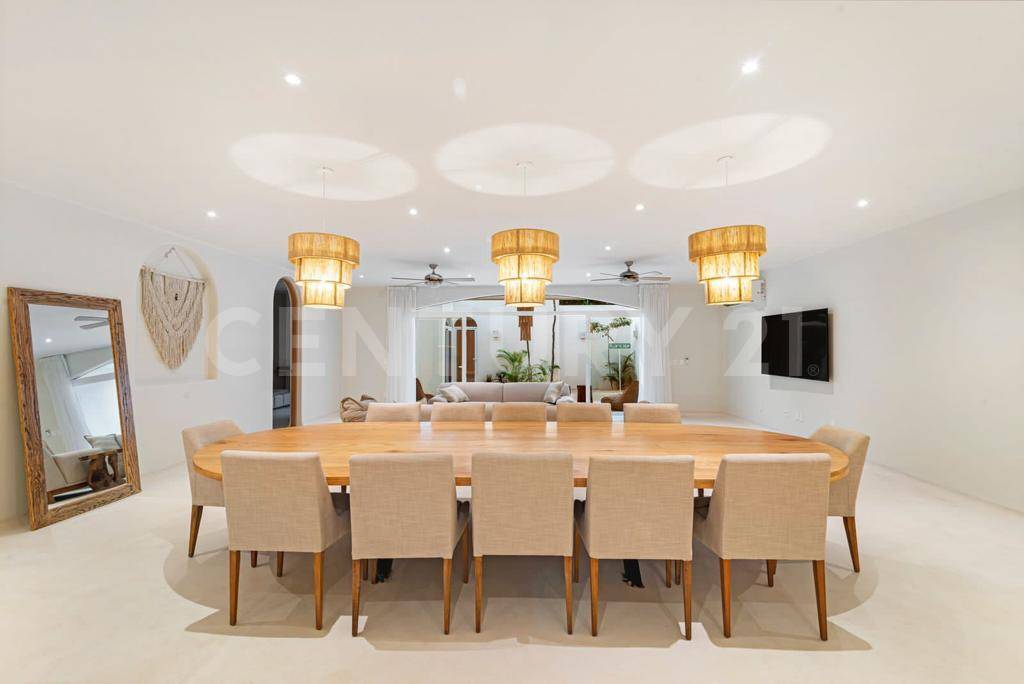 Primera Kinich Ha, Mza 013 entre Calle Kinich Na y Calle Primera Kinich Na Lote 0012, Tulum, Quintana Roo 77760, Mexico