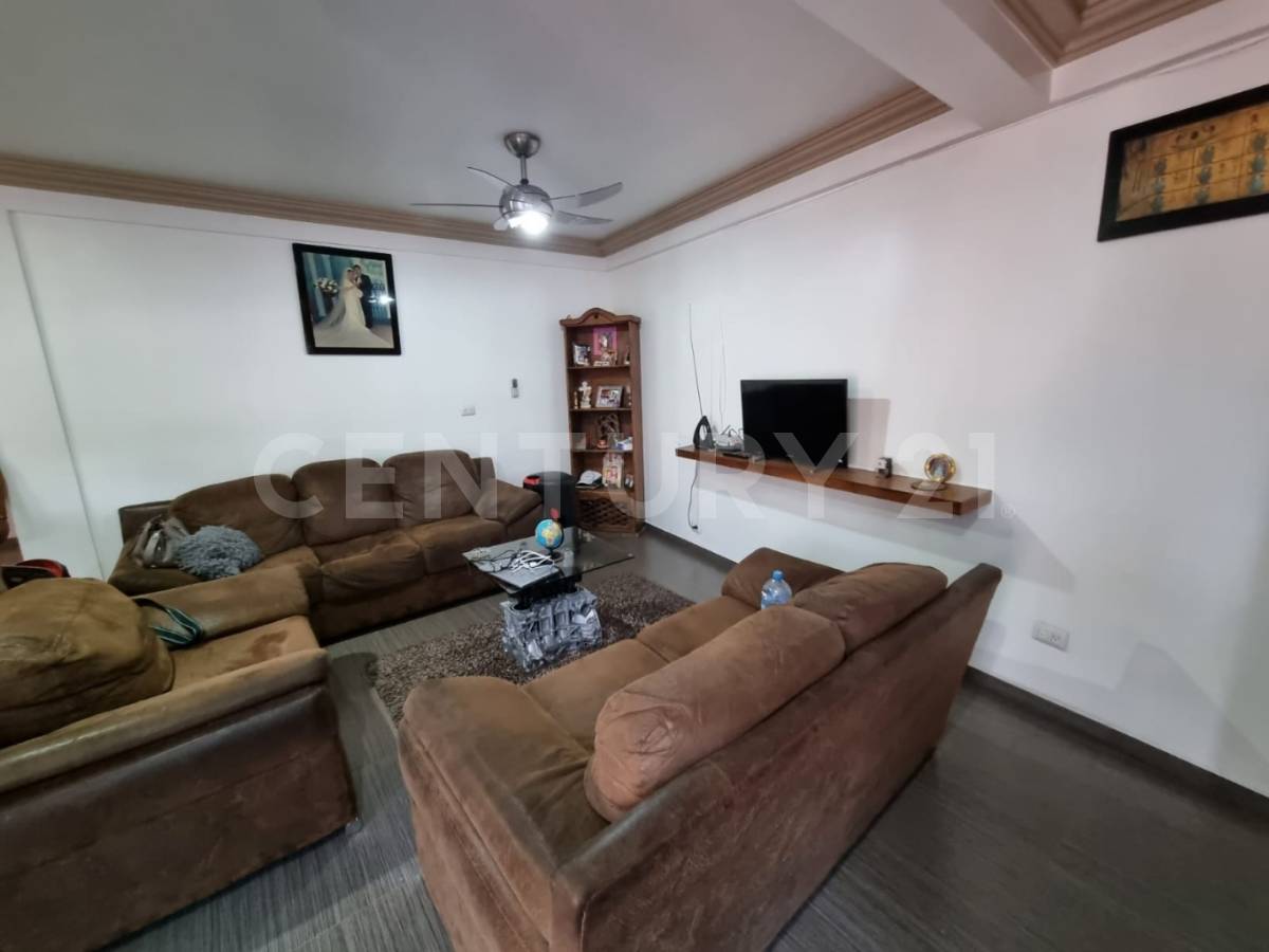 Cerrada Portal Lt. 57, Mz 395, Iztapalapa, Ciudad De México 09640, México