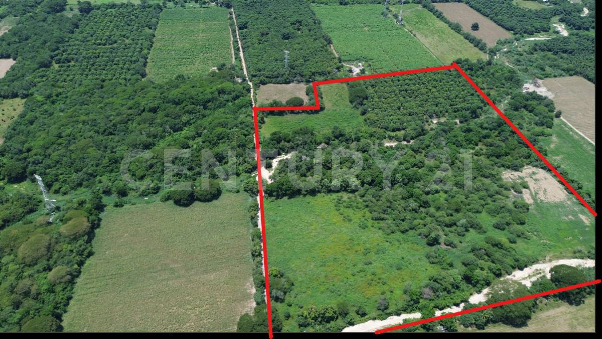 Carretera a Chandiablo, desviación izquierda camino a Petatero CP: 28860 Manzanillo, Coli S/N, Manzanillo, Colima 28840, Mexico