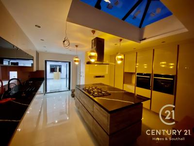 28, Raleigh Avenue, HAYES, United Kingdom