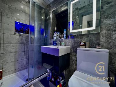 28, Raleigh Avenue, HAYES, United Kingdom