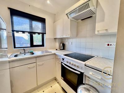 10, Marina Approach, HAYES, United Kingdom