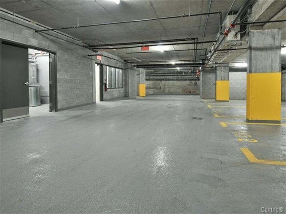 1181S Rue Bishop, Montréal (Ville-Marie), Quebec H3G 0C6, Canada