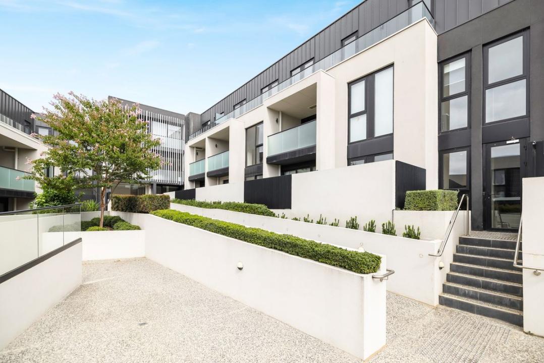 206/692 Whitehorse Road, Mont Albert, VIC 3127, オーストラリア