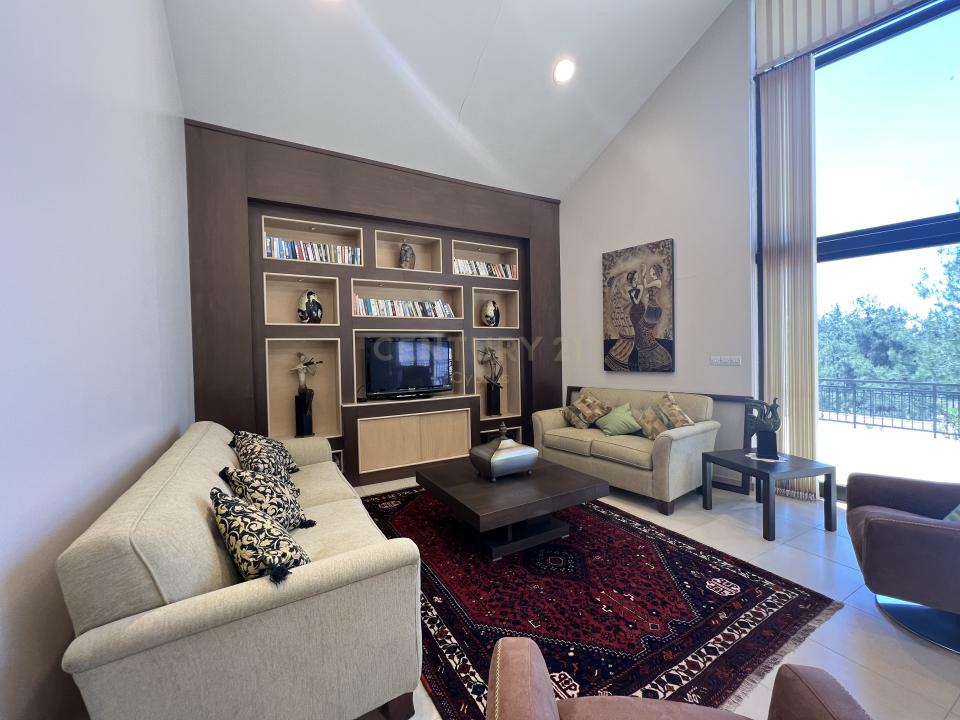 Pano Platres, Chipre