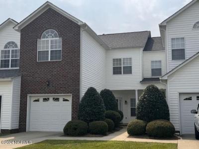 102 Oak Towne Drive #a5, Greenville, 노스 캐롤라이나 27858, 미국