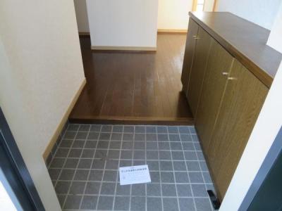 今津町1丁目9-16, バルミー今津, 岩国市, Yamaguchi 740-0017, Giappone