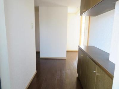 今津町1丁目9-16, バルミー今津, 岩国市, Yamaguchi 740-0017, Giappone