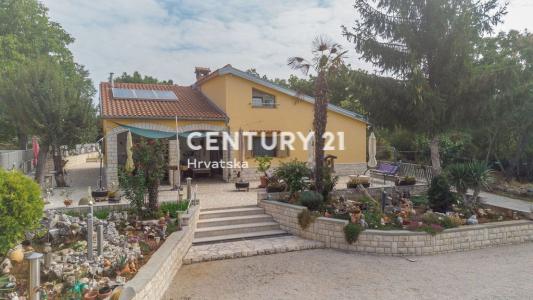 Sveti Lovreč, Sveti Lovreč, Istarska Županija 52448, Croatia