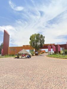 COLINA DE LOS INFANTES LT 27 MZ 2, Silao, Guanajuato 36298, Mexico